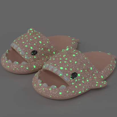 PANTOUFLES REQUINS FLUORESCENTES