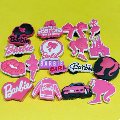 PINS BARBIE